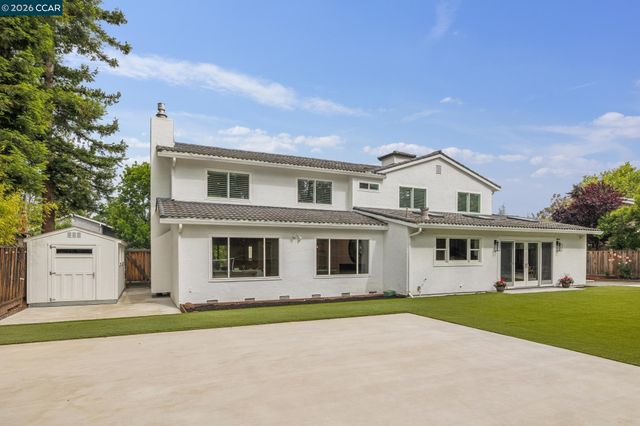 121 Castleford Cir, Danville, CA 94526