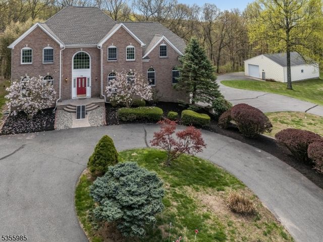 15 Kelsey Farm Rd, Alexandria Twp., NJ 08848