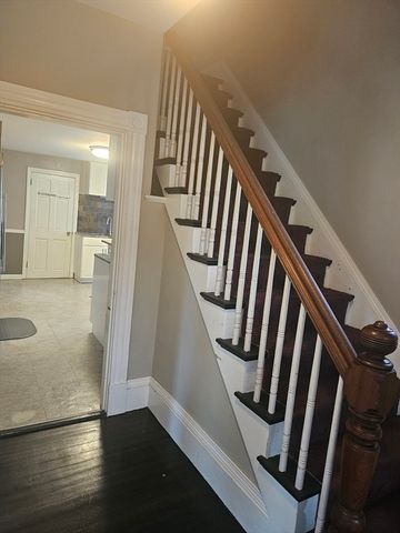 941 S Franklin St, Holbrook, MA 02343
