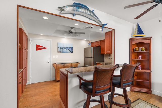 3200 NE 36th Street 703, Fort Lauderdale, FL 33308