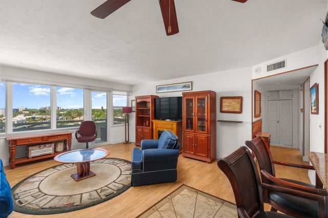 3200 NE 36th Street 703, Fort Lauderdale, FL 33308