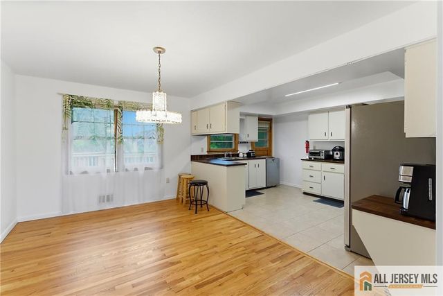 178 Jeff Street, Edison, NJ 08837
