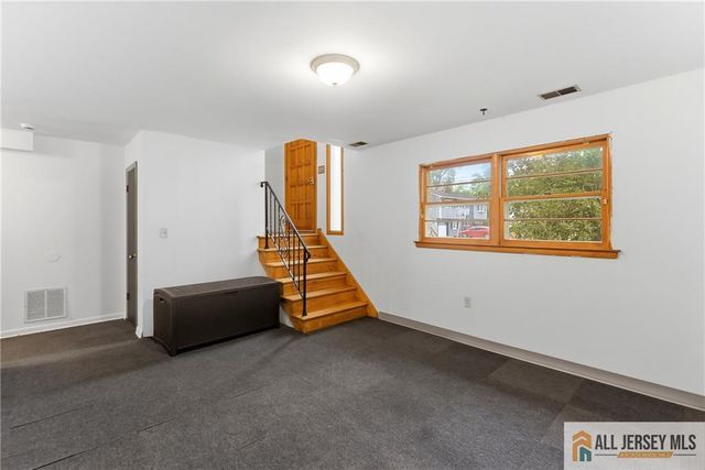 178 Jeff Street, Edison, NJ 08837