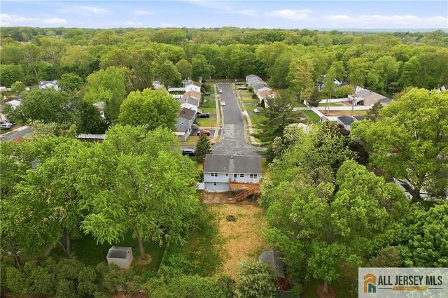 178 Jeff Street, Edison, NJ 08837
