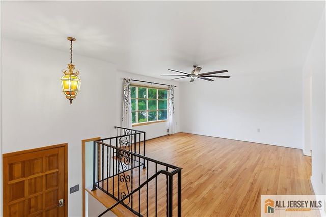 178 Jeff Street, Edison, NJ 08837