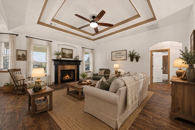 14063 Belmont Circle, Mont Belvieu, TX 77523