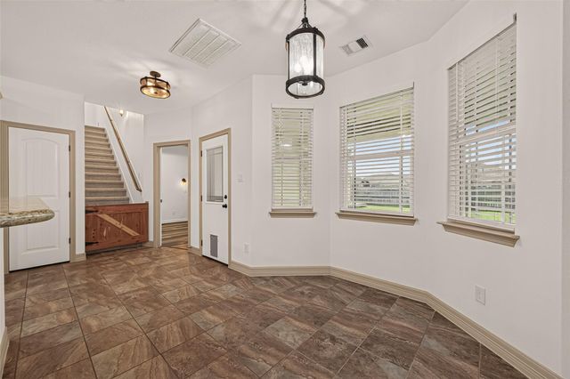 14063 Belmont Circle, Mont Belvieu, TX 77523