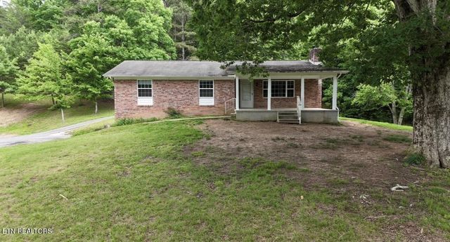 1124 NW White Oak Rd, Cleveland, TN 37312