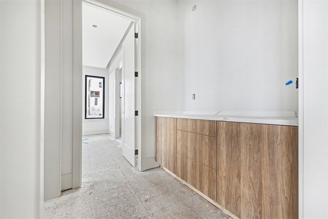 57078 Meadowridge Drive, Washington, MI 48094