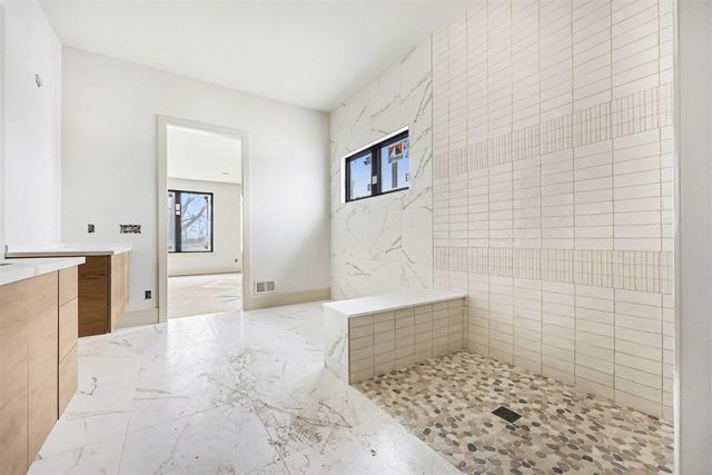 57078 Meadowridge Drive, Washington, MI 48094