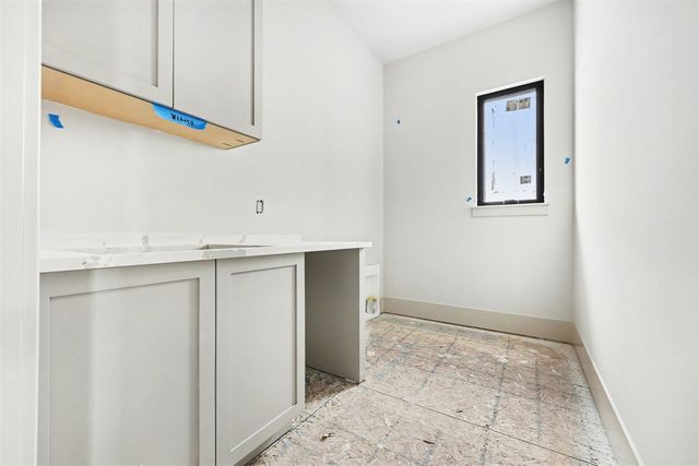 57078 Meadowridge Drive, Washington, MI 48094