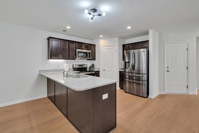 536 Millsgate Circle, Boiling Springs, SC 29316