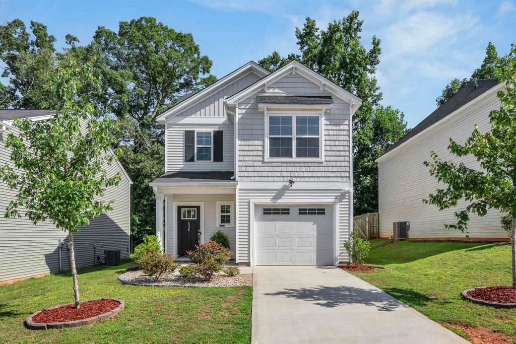 536 Millsgate Circle, Boiling Springs, SC 29316