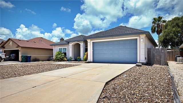 15229 Capstan St, Corpus Christi, TX 78418