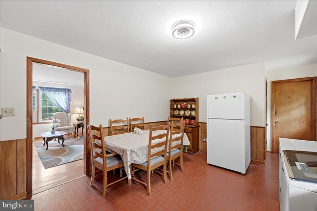 12394 LORD FAIRFAX HWY, Boyce, VA 22620