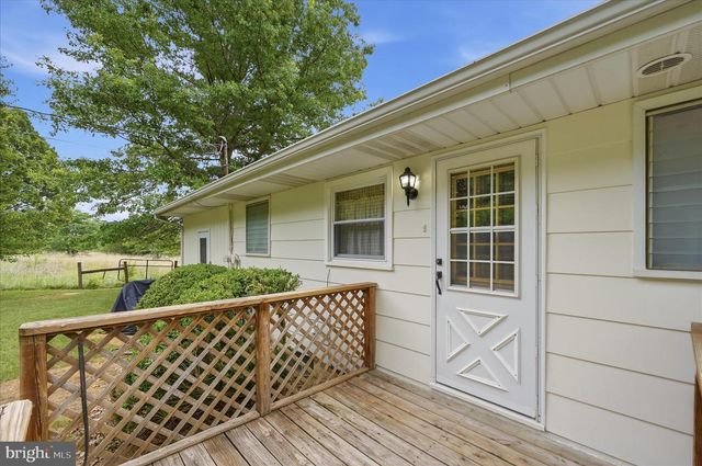 12394 LORD FAIRFAX HWY, Boyce, VA 22620