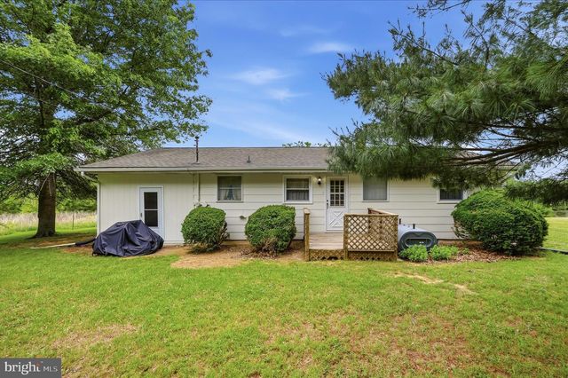 12394 LORD FAIRFAX HWY, Boyce, VA 22620
