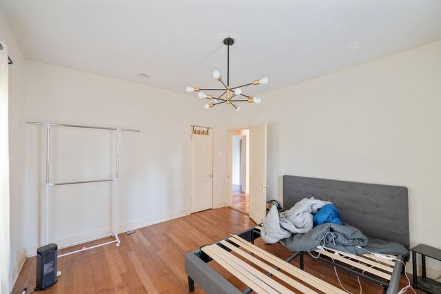 91 E 2nd St, E, Parsons, TN 38363