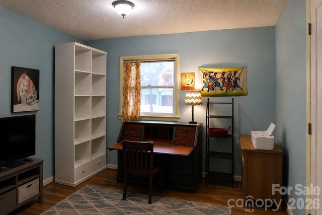 1122 Zion Court, Charlotte, NC 28209