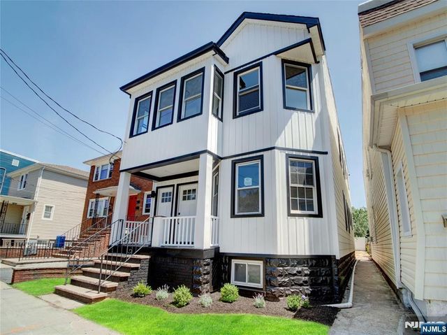 36 42nd Street, Irvington, NJ 07111
