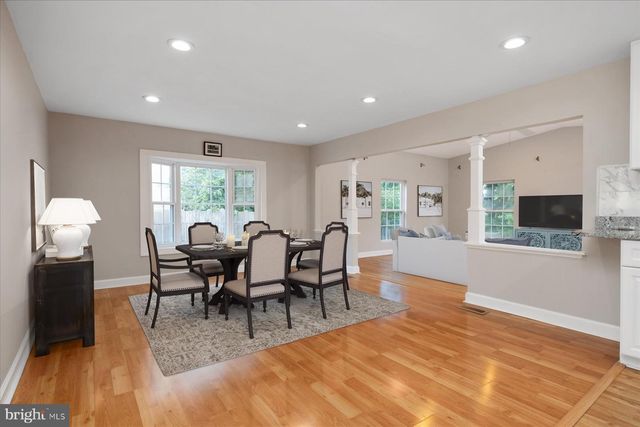 720 HYDE PARK DR, Glen Burnie, MD 21061