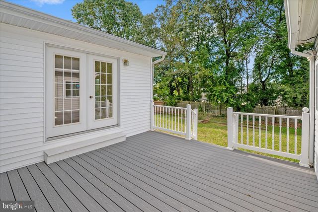 720 HYDE PARK DR, Glen Burnie, MD 21061