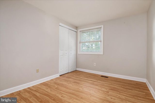 720 HYDE PARK DR, Glen Burnie, MD 21061
