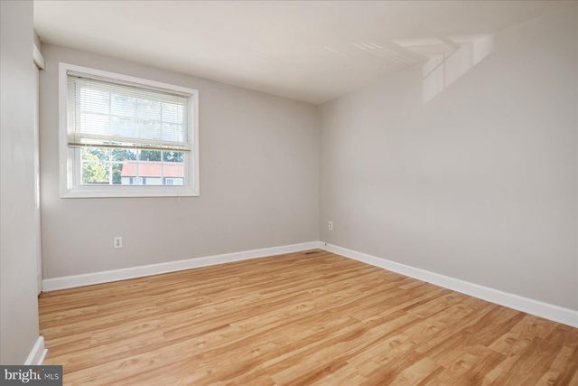 720 HYDE PARK DR, Glen Burnie, MD 21061