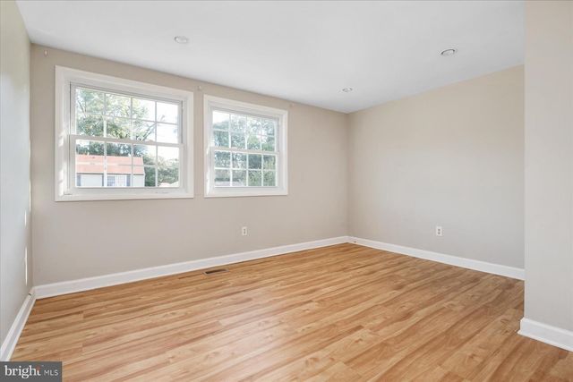 720 HYDE PARK DR, Glen Burnie, MD 21061