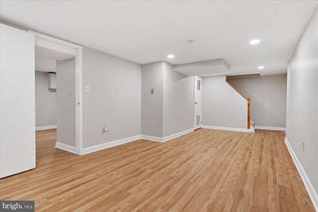 720 HYDE PARK DR, Glen Burnie, MD 21061