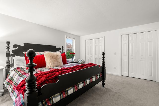 11 Joe Jay Lane, Forestdale, MA 02644