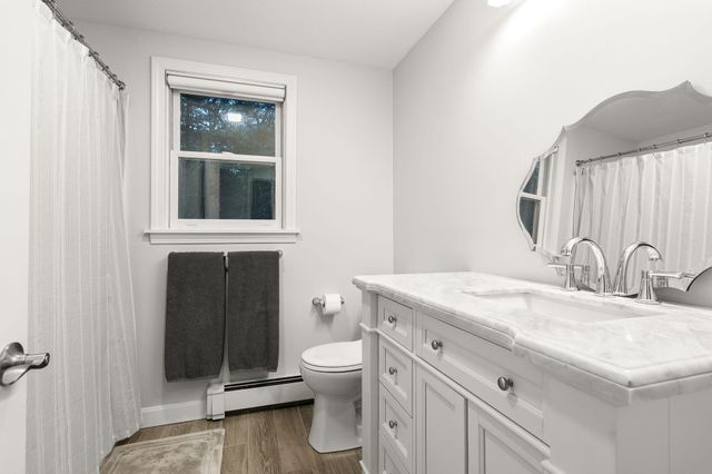 11 Joe Jay Lane, Forestdale, MA 02644