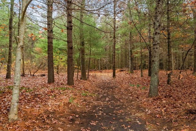 11 Joe Jay Lane, Forestdale, MA 02644