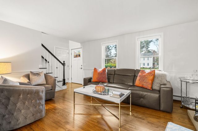 11 Joe Jay Lane, Forestdale, MA 02644