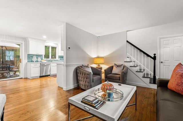 11 Joe Jay Lane, Forestdale, MA 02644