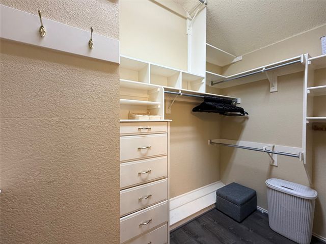 6822 Highland Crest Lane, Sachse, TX 75048
