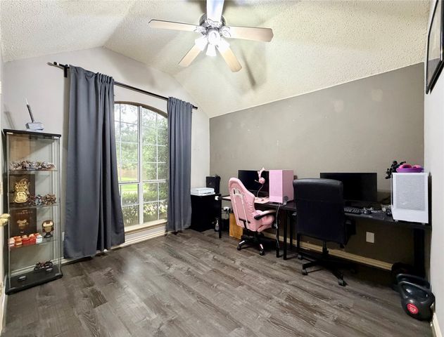 6822 Highland Crest Lane, Sachse, TX 75048
