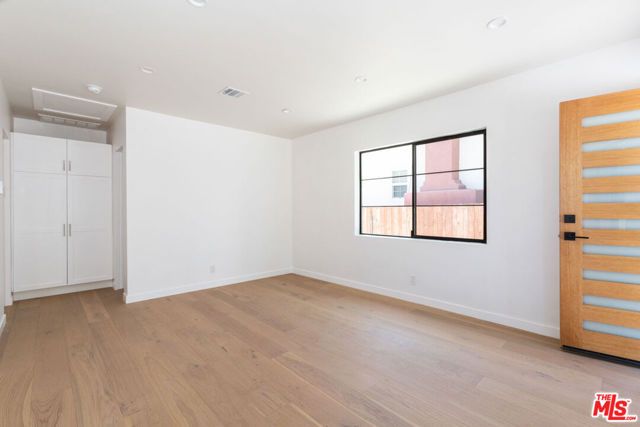 3304 Casitas Avenue, Los Angeles, CA 90039