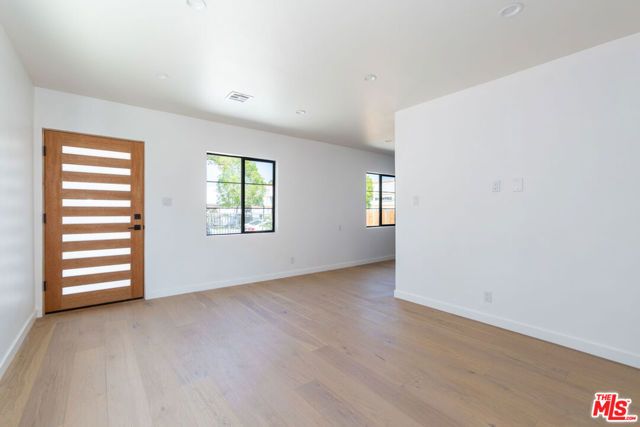 3304 Casitas Avenue, Los Angeles, CA 90039