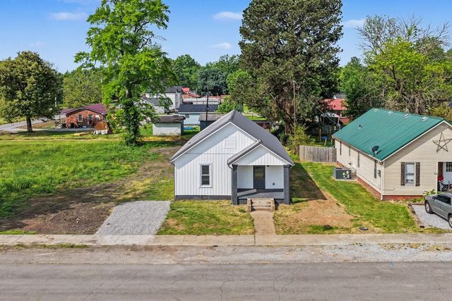 219 Cherry, Guthrie, KY 42234