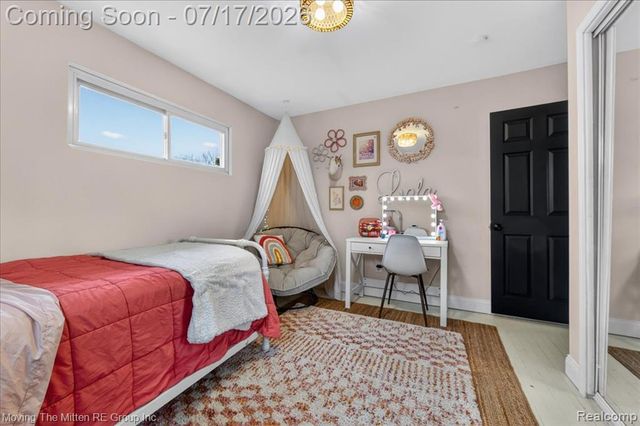 48188 Harris Road, Belleville, MI 48111