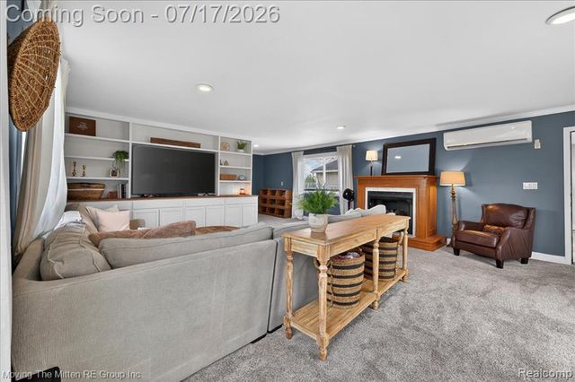 48188 Harris Road, Belleville, MI 48111