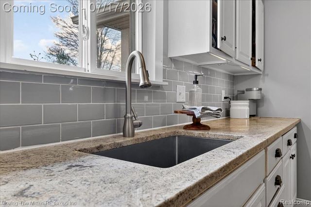 48188 Harris Road, Belleville, MI 48111