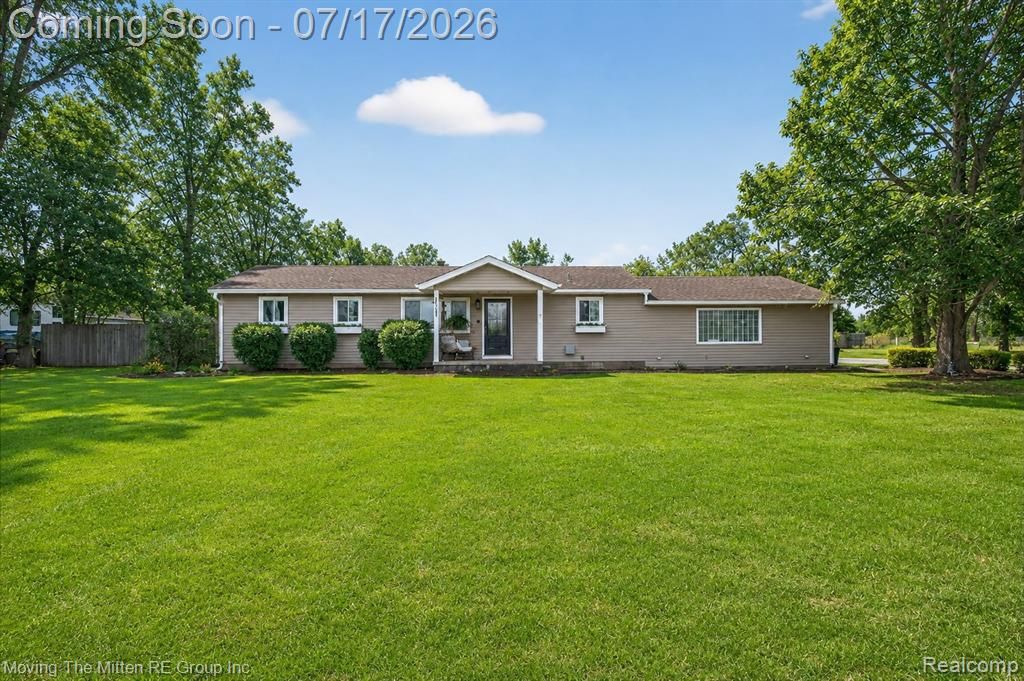 48188 Harris Road, Belleville, MI 48111