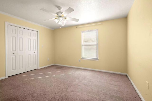 3212 Glastonbury Drive, Pearland, TX 77581