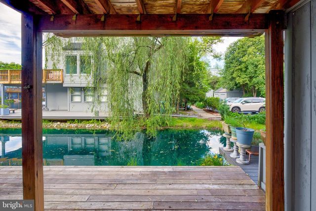 11172 GLADE DR, Reston, VA 20191