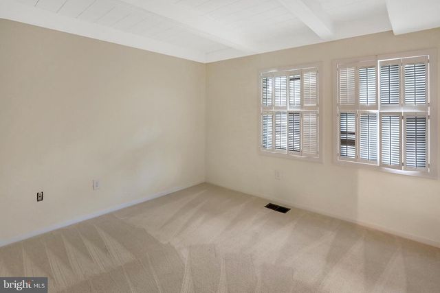 11172 GLADE DR, Reston, VA 20191
