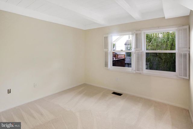 11172 GLADE DR, Reston, VA 20191
