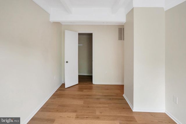 11172 GLADE DR, Reston, VA 20191