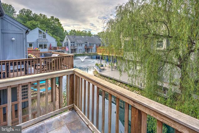 11172 GLADE DR, Reston, VA 20191